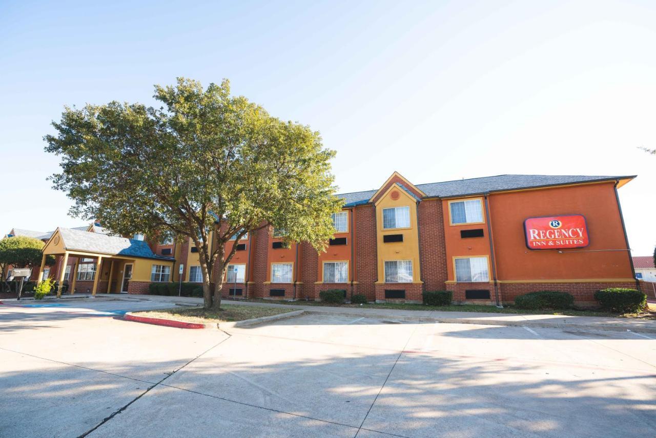 Red Roof Inn & Suites Euless - Dfw Airport Southwest Exterior photo