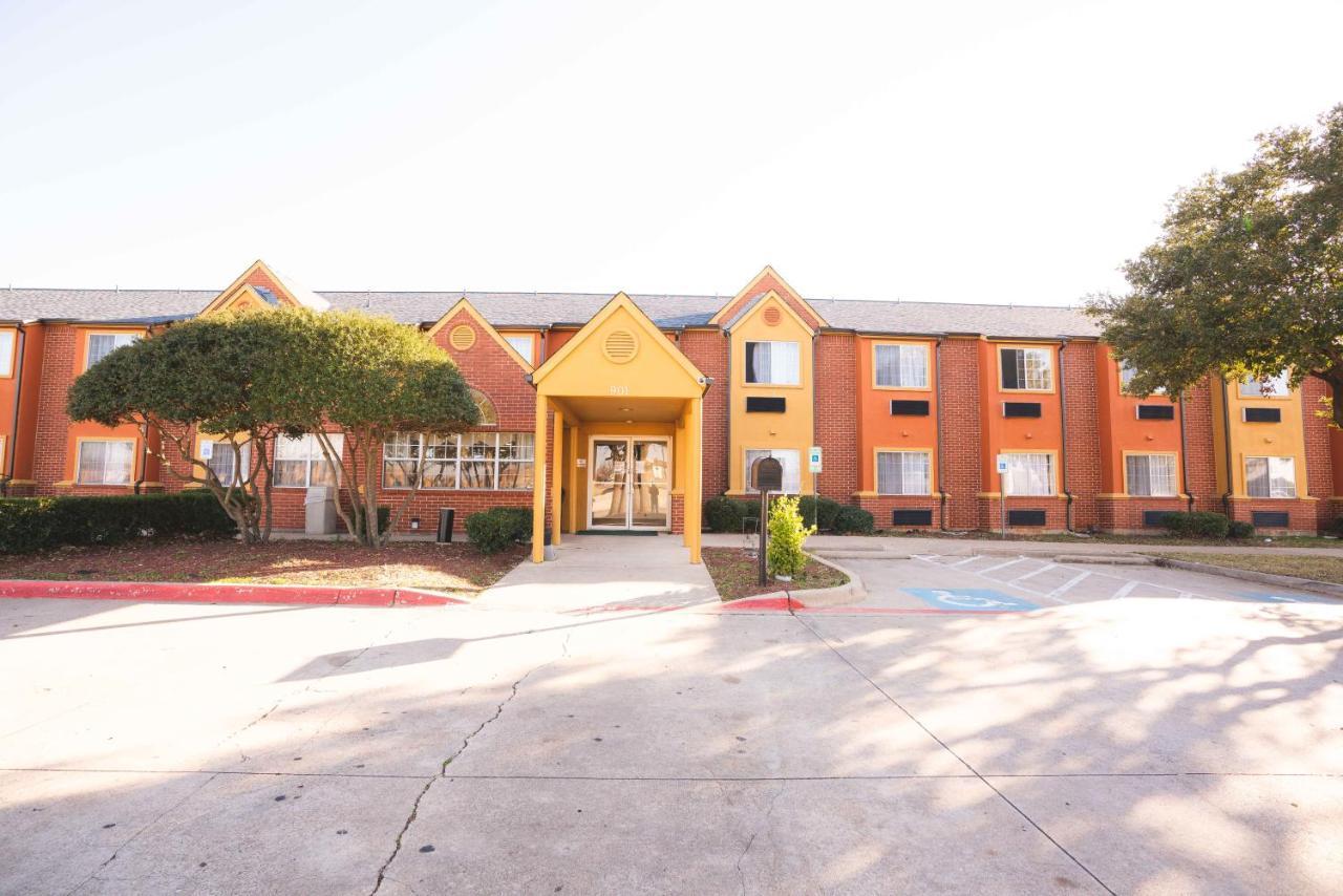 Red Roof Inn & Suites Euless - Dfw Airport Southwest Exterior photo
